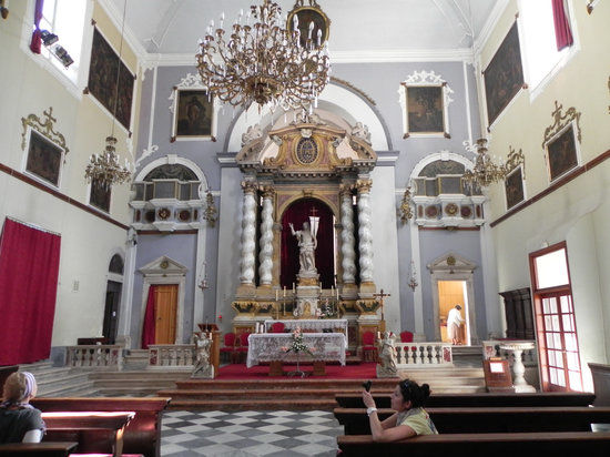 Franciskanklostret och kyrkan